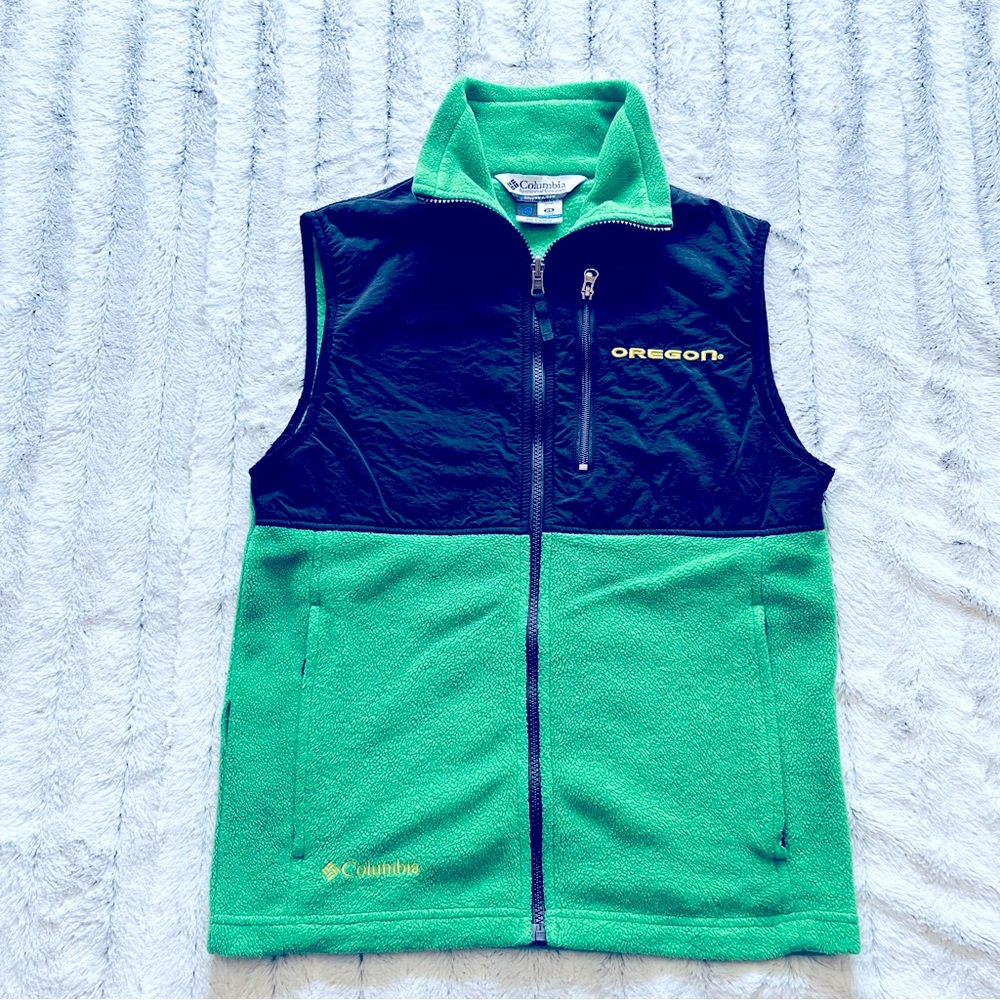 Columbia Oregon Ducks vest